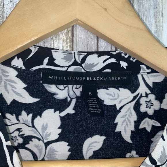 White House Black Market Black & White Floral Lace Trim Button Blouse - Picture 5 of 6